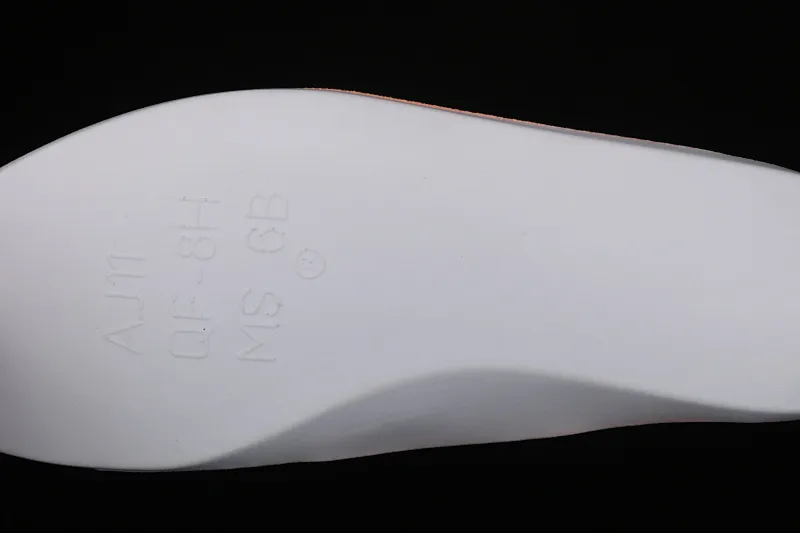 All categories Air Jordan Jordan series basketball shoes Air Jordan 11 pure original version Air Jordan 11 Bright Citus AJ11 Joe 11 white orange low-top basketball shoes AH7860-139